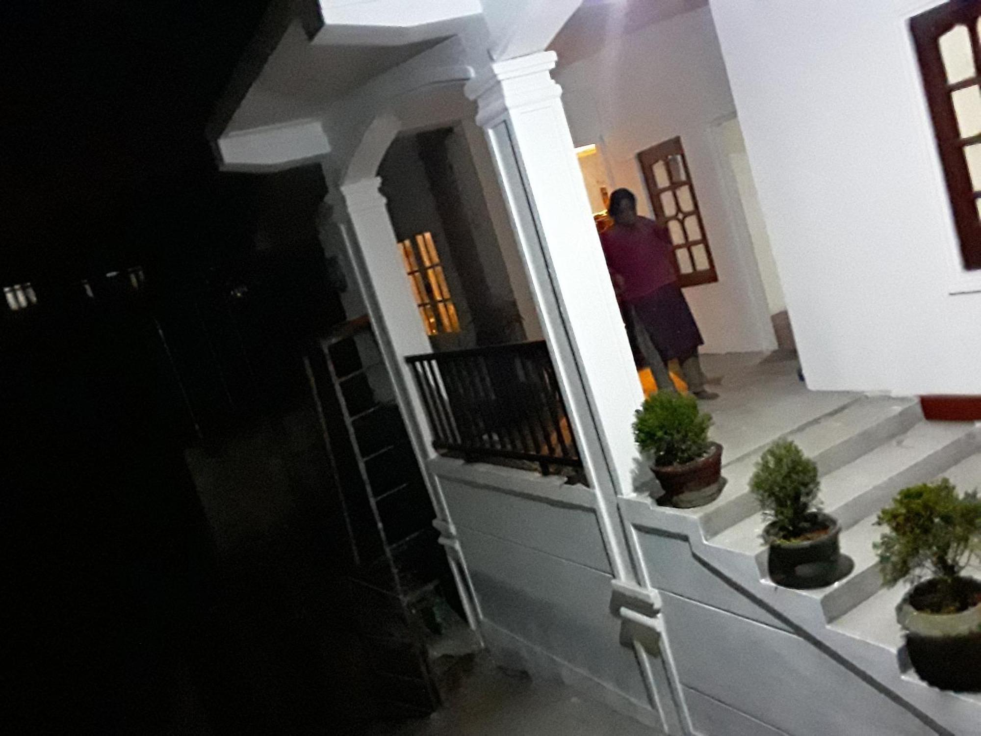 Max Mount View Hotel Nuwara Eliya Buitenkant foto