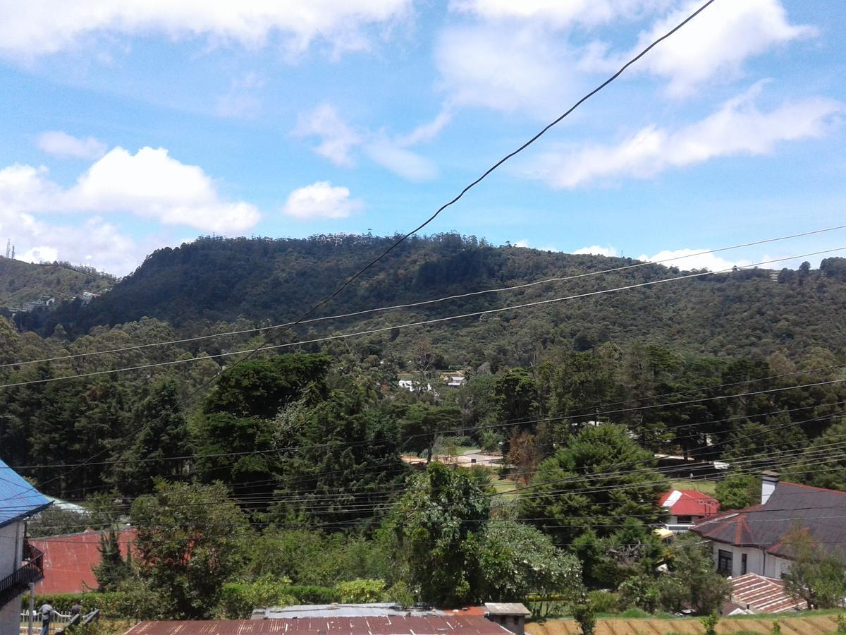 Max Mount View Hotel Nuwara Eliya Buitenkant foto